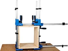 Morsetto per corpi mobili