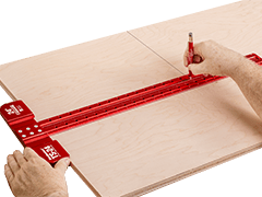 Righello per tracciatura e taglio con squadra a T