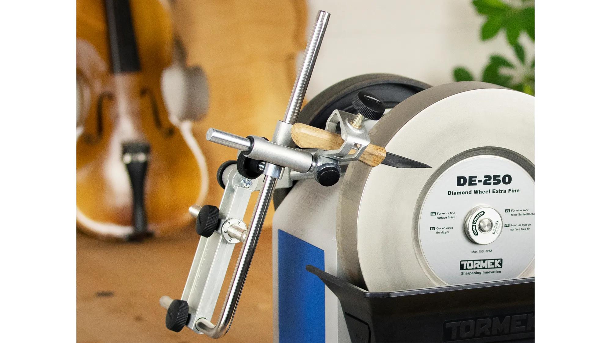 schleifvorrichtung-roehren-tormek-tm-svd-186r-02