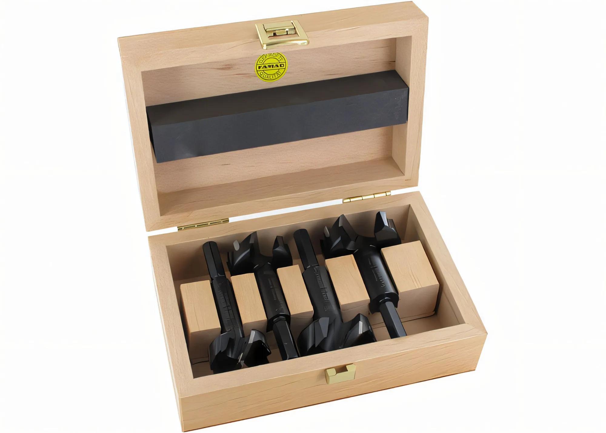 forstnerbohrer-famag-fa-166350400-01