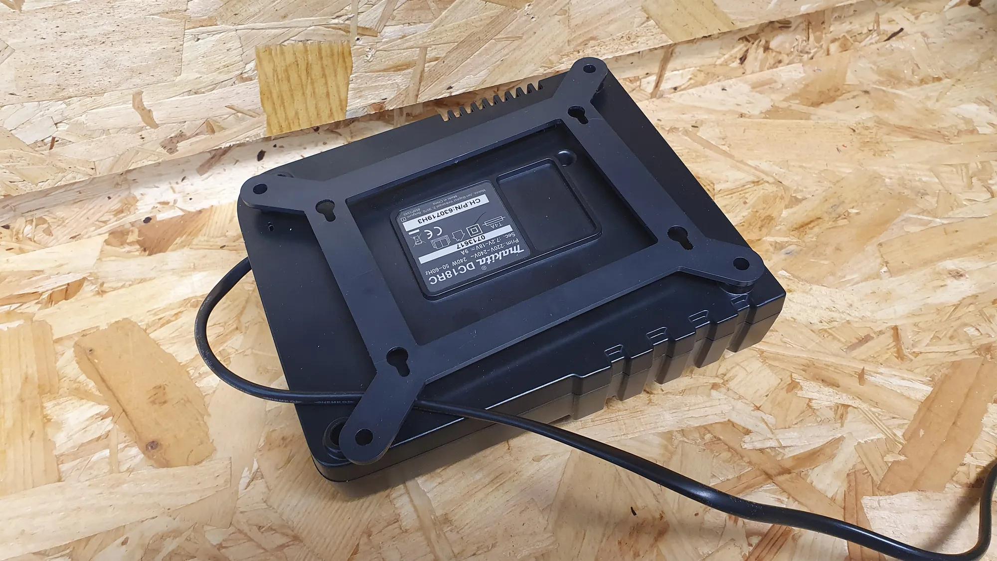 halterung-ladegeraet-stealthmounts-stm-cmc-mk-s-03