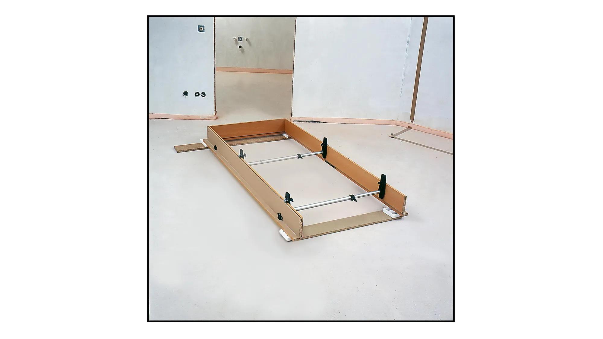 tuerfuttermontagestrebe-bessey-be-tms-02