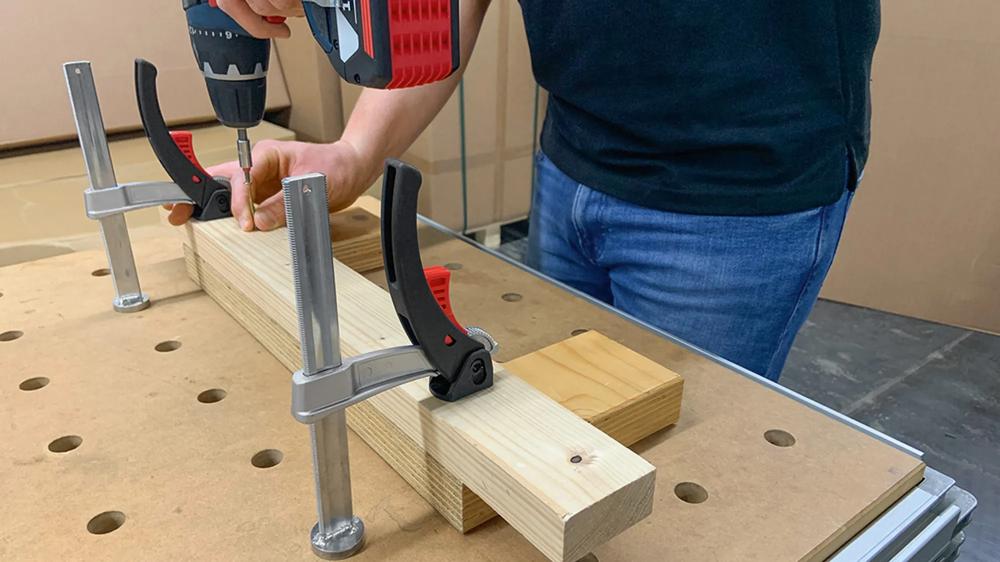 werkbankzwingen-set-20-lochraster-bessey-be-tw20-15-8kli-set-02