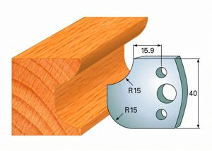 Pair of deflectors 177