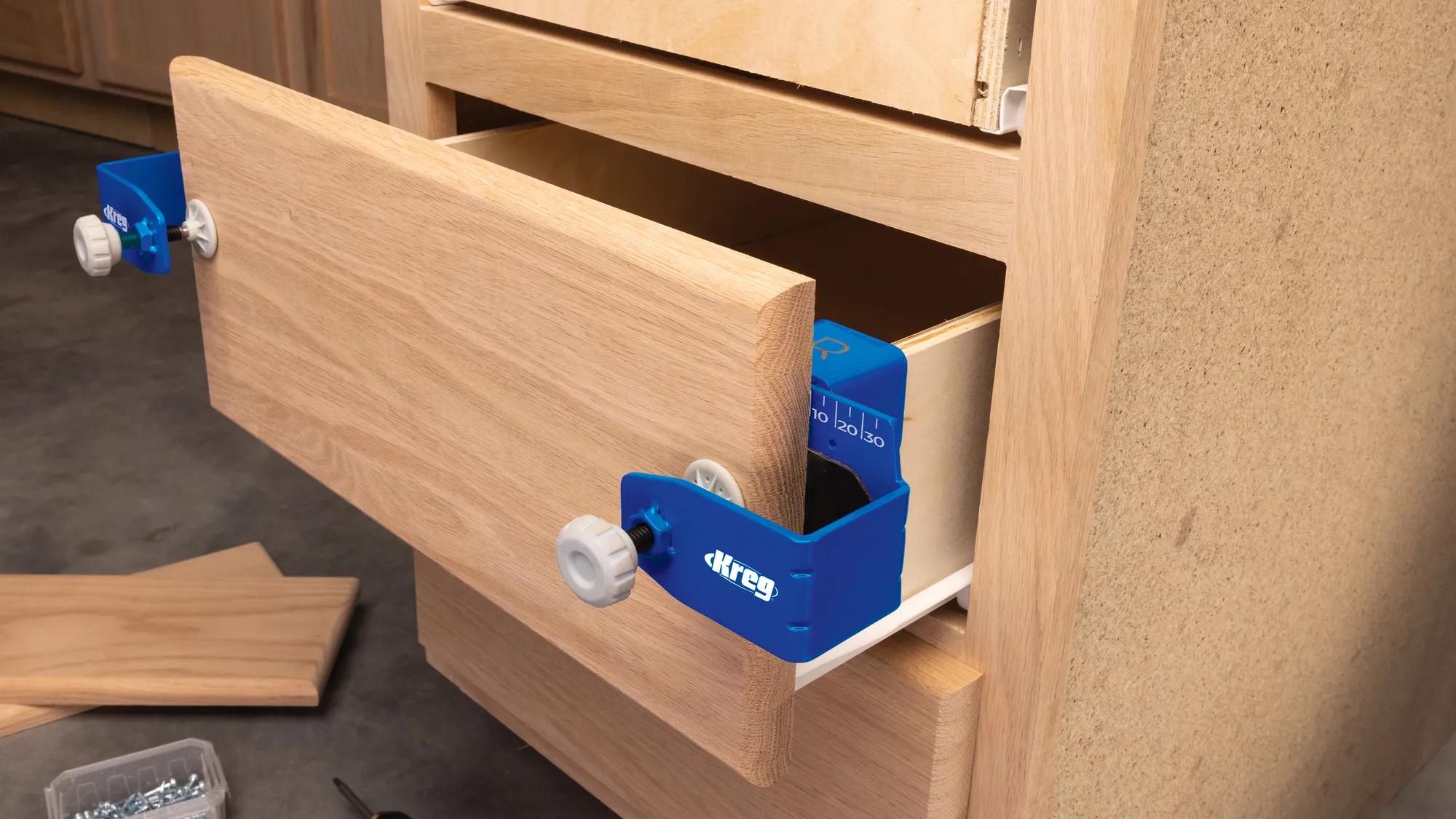 montagewerkzeug-schubladenfronten-kreg-kr-kcs-dfmt-int-02