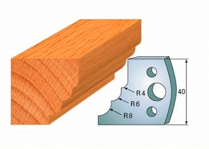 Pair of deflectors 132