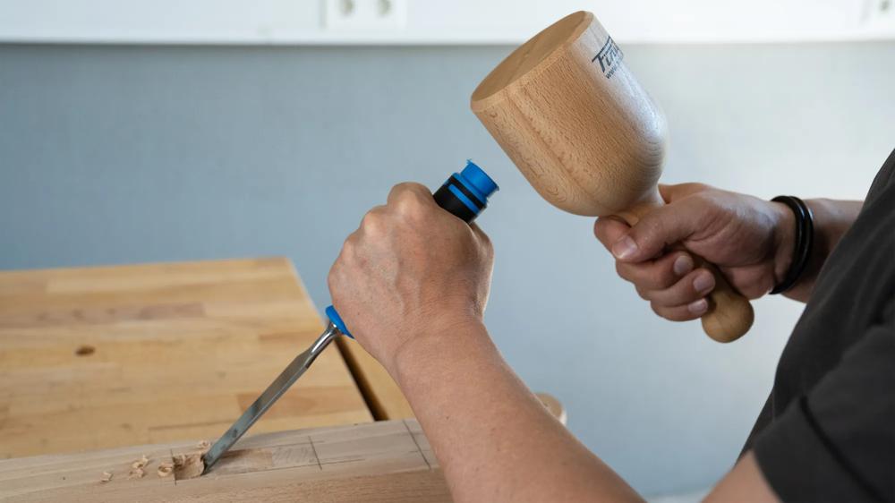 bildhauerkluepfel-100mm-pinie-pi-56-2p-05