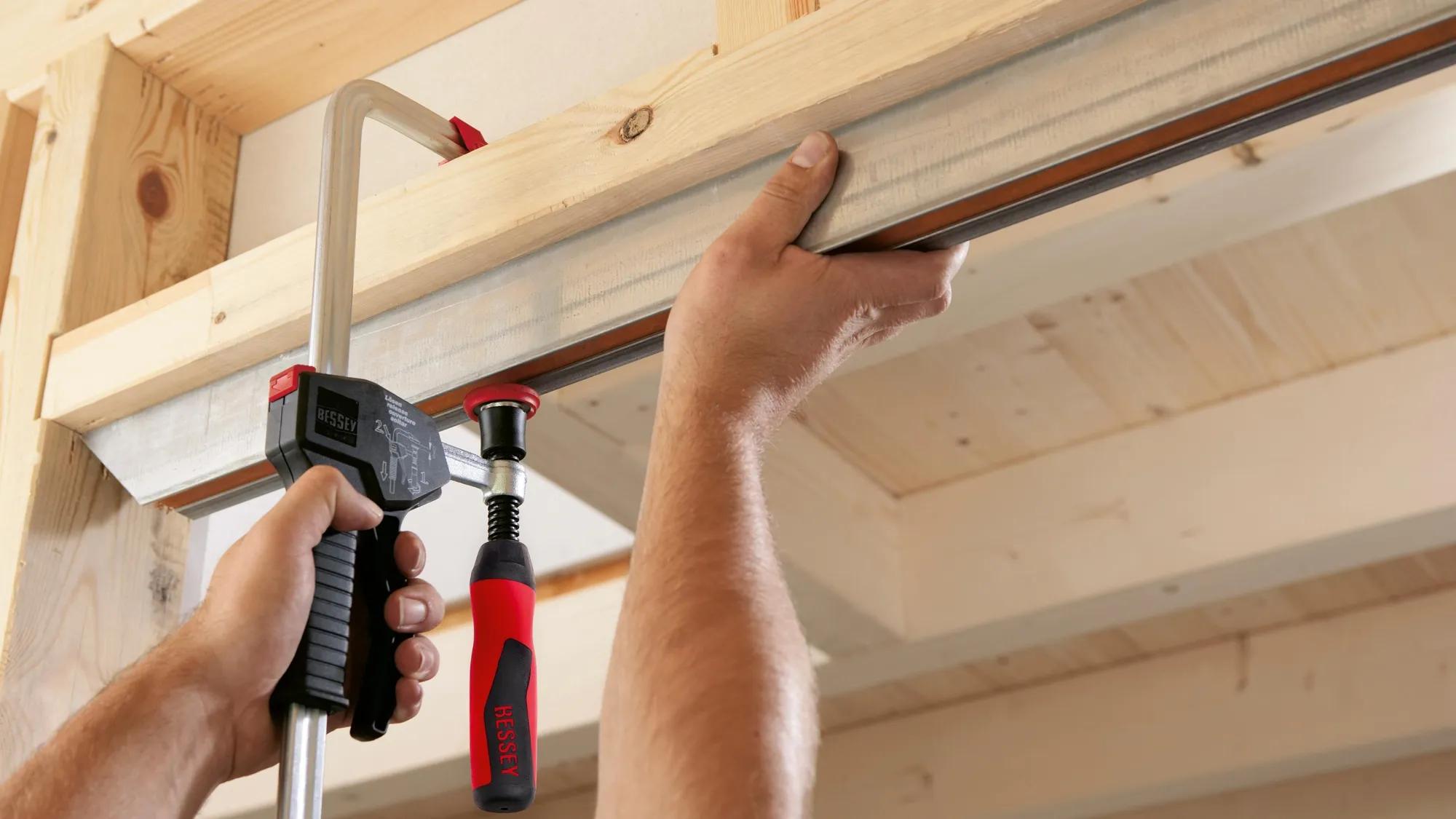 einhandzwinge-600-bessey-be-ehz60-2k-03