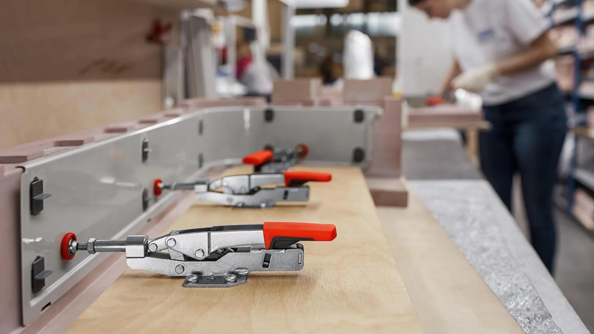 schubstangenspanner-horiz-grundplatte-bessey-be-stc-ihh15-03