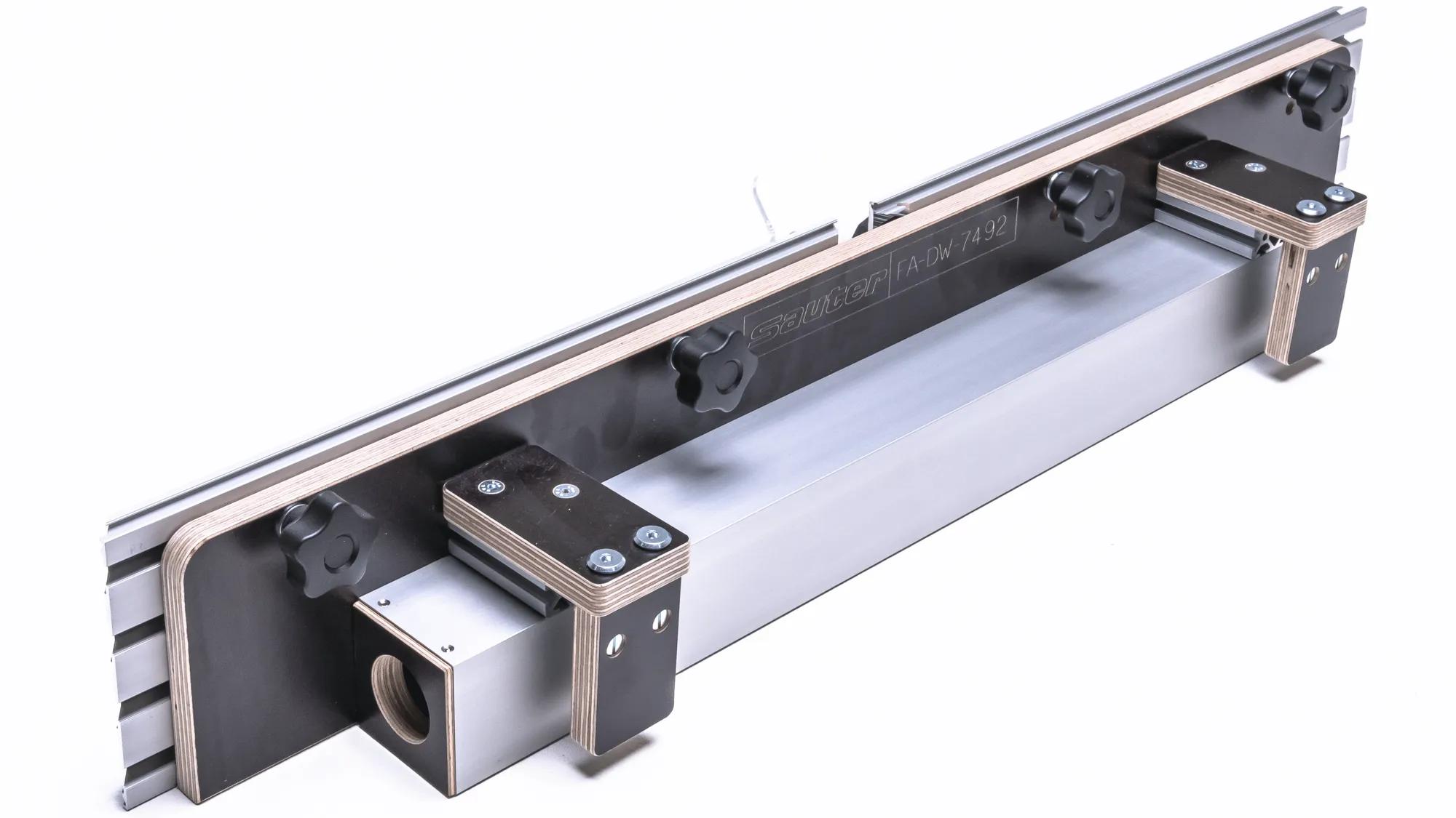 fraesanschlag-fuer-dewalt-tischkreissaege-sauter-sa-fa-dw-7294-40-03