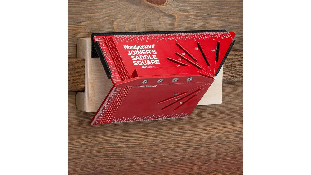 saddle-square-metrisch-woodpeckers-w-jss-m-2024-06