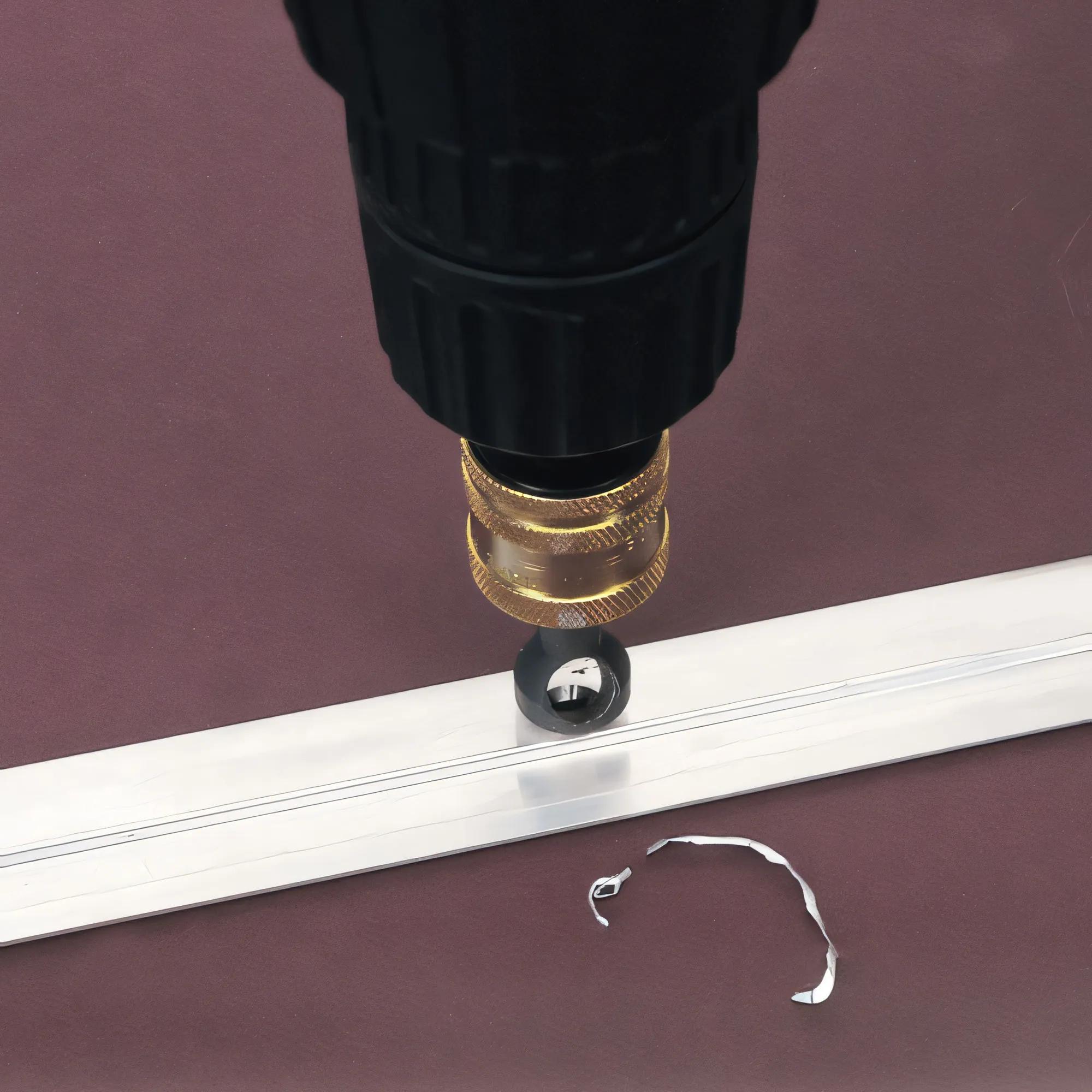 lochbohrer-trend-t-snap-csk-2-02