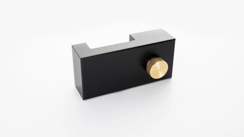 anschlagreiter-vario-bench-fuer-multifunktionstische-sauter-sa-vb-rider-01