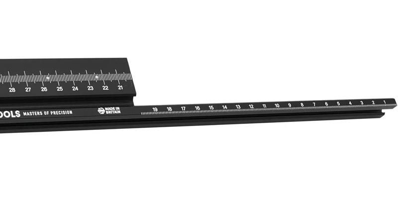 Product image for Benchdogs 950mm Metric Fence System - Ver2.1