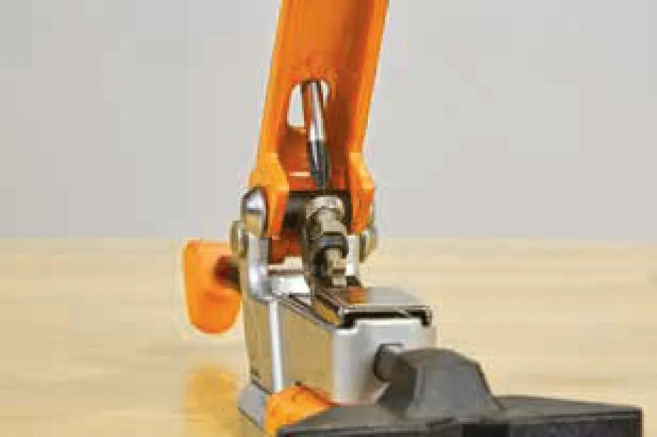 waagrechtspanner-fuer-t-nuten-bora-bor-br-g050201-03