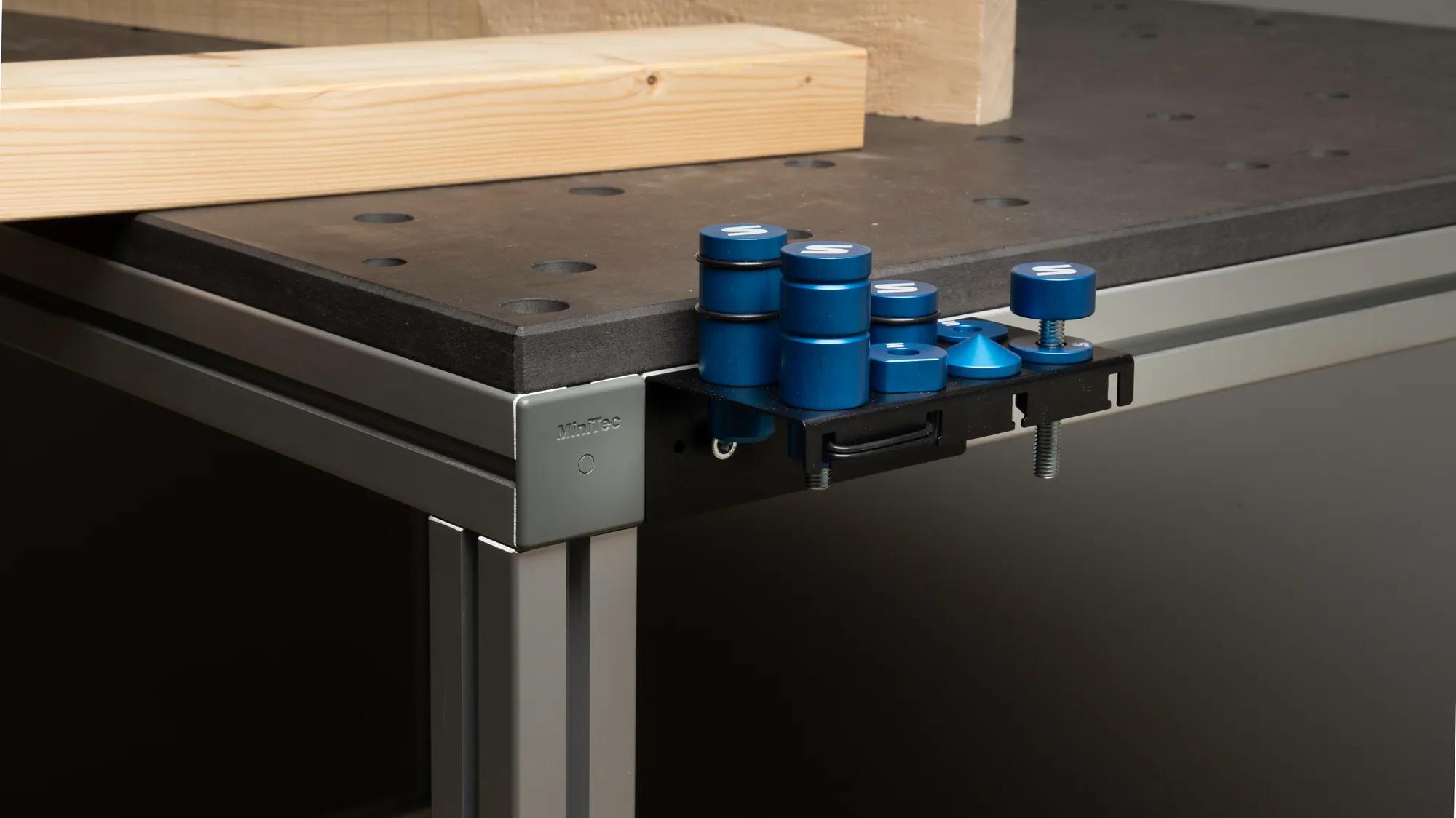 halterung-fuer-bankhaken-sauter-sa-bd-rack-02