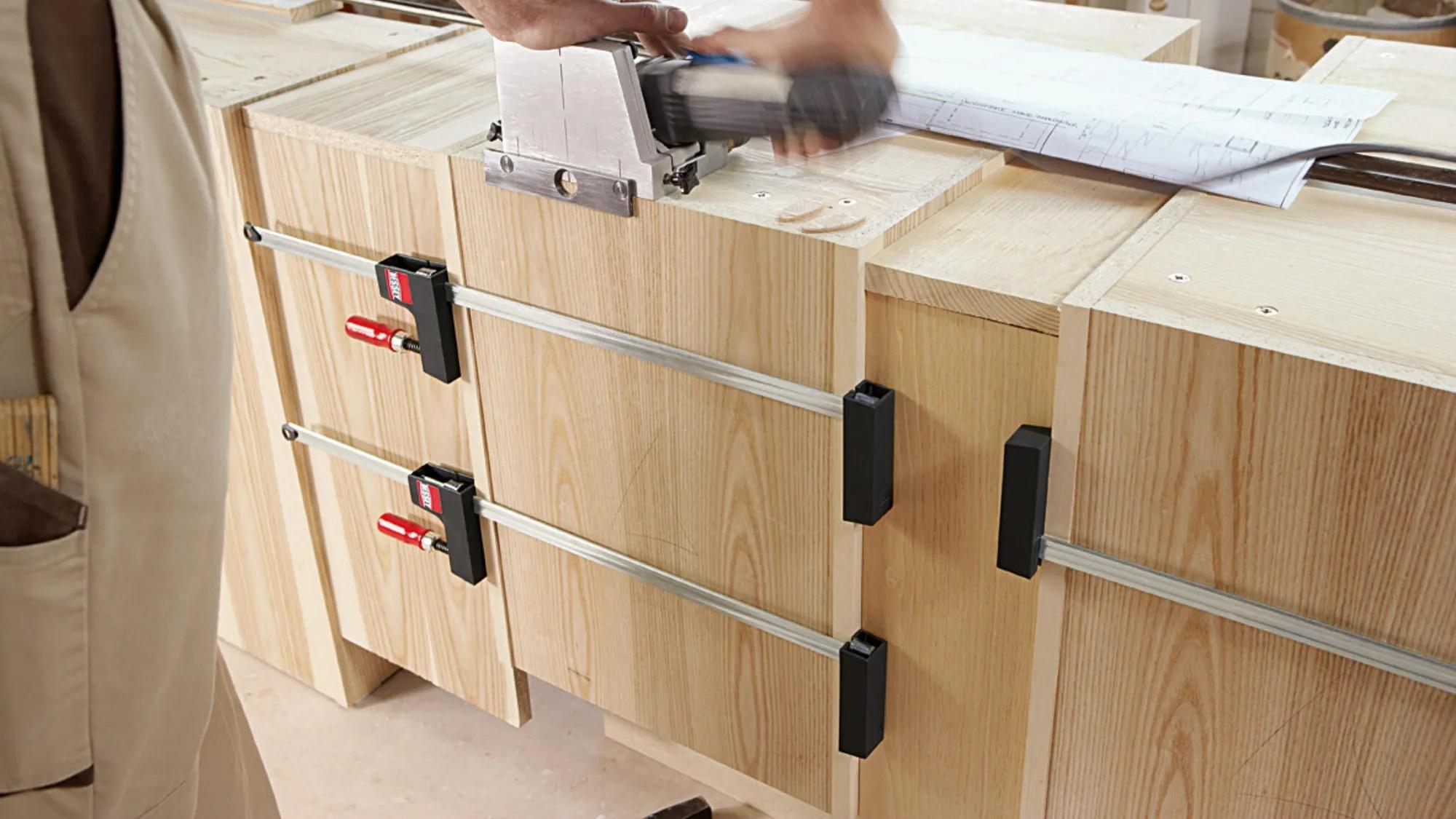 uniklamp-uk600-80-bessey-be-uk60-03