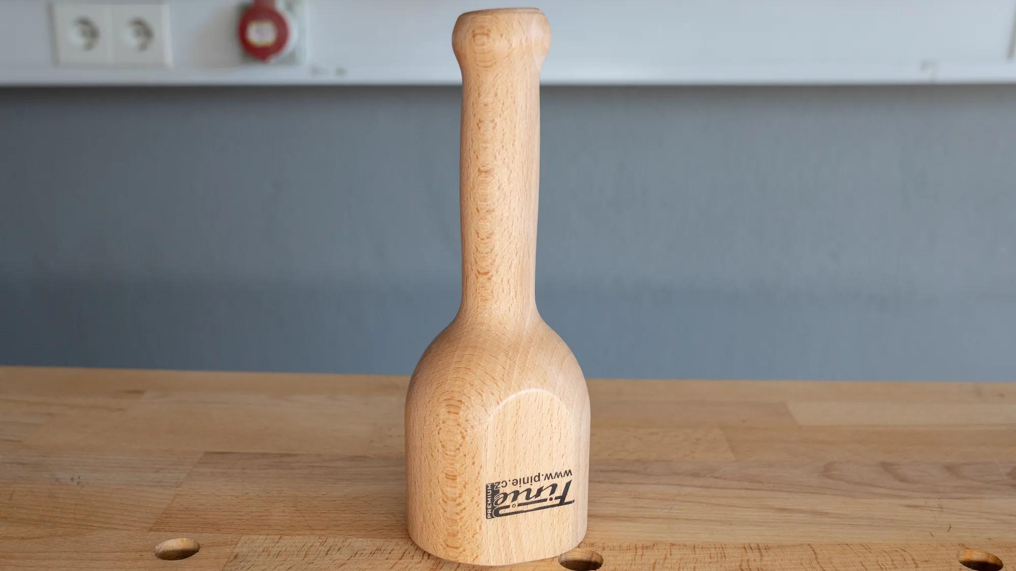 bildhauerkluepfel-80mm-flachseite-pinie-pi-56-4p-04