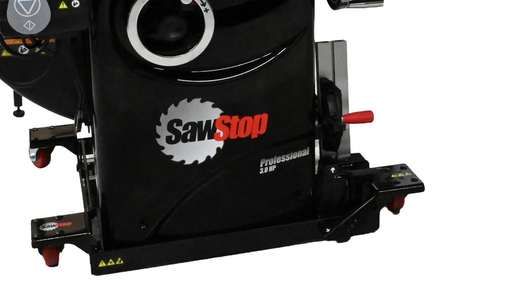 mobile-basis-sawstop-saw-mb-pro-ind-i-02