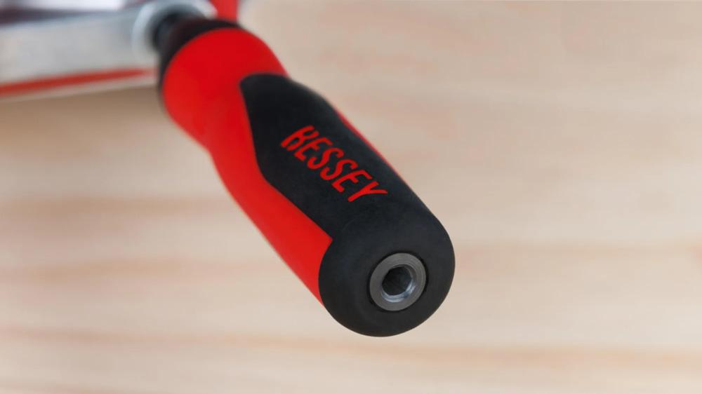 korpuszwinge-revo-300-bessey-be-kre30-2k-06