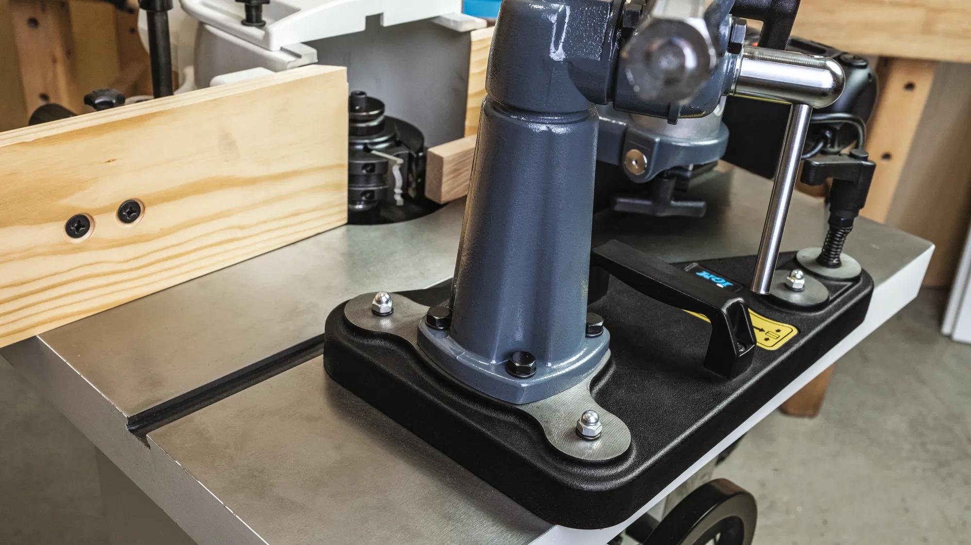 montagesockel-vorschubapparat-igm-i-141-qh03-02