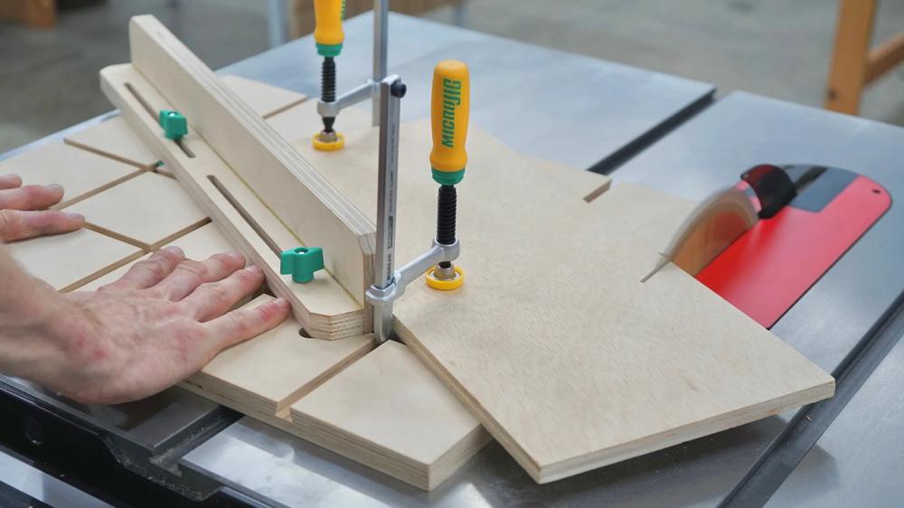 schiebeschlitten-fuehrung-tischkreissaege-microjig-mj-zp750-b2s2-03