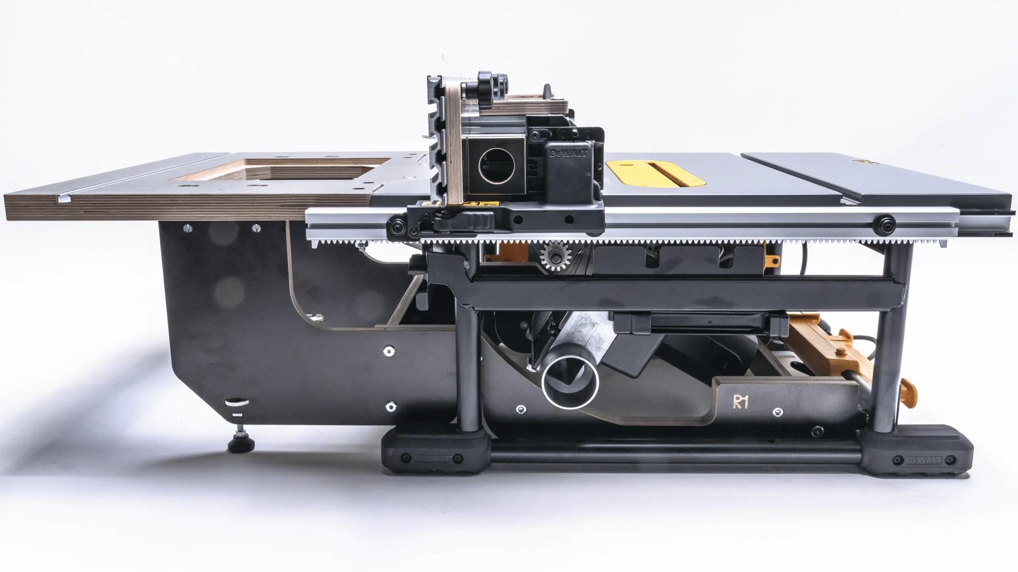 fraesanschlag-fuer-dewalt-tischkreissaege-sauter-sa-fa-dw-7294-40-05