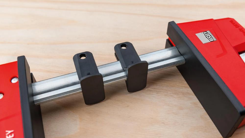 korpuszwinge-revo-300-bessey-be-kre30-2k-04