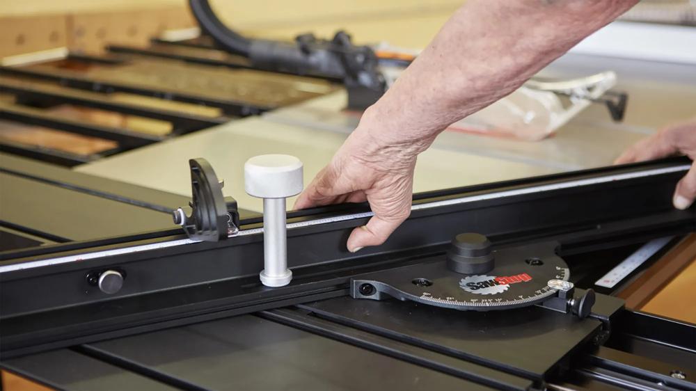 schiebeschlitten-sawstop-saw-tsa-sa48-i-04