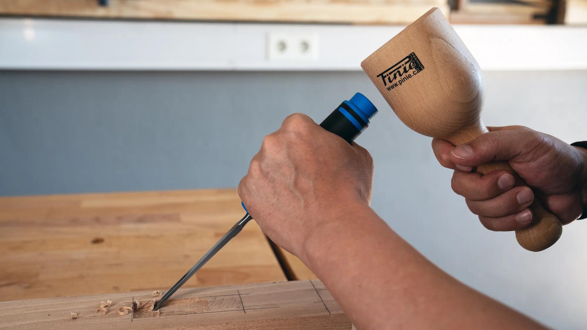 bildhauerkluepfel-80mm-pinie-pi-56-1p-02