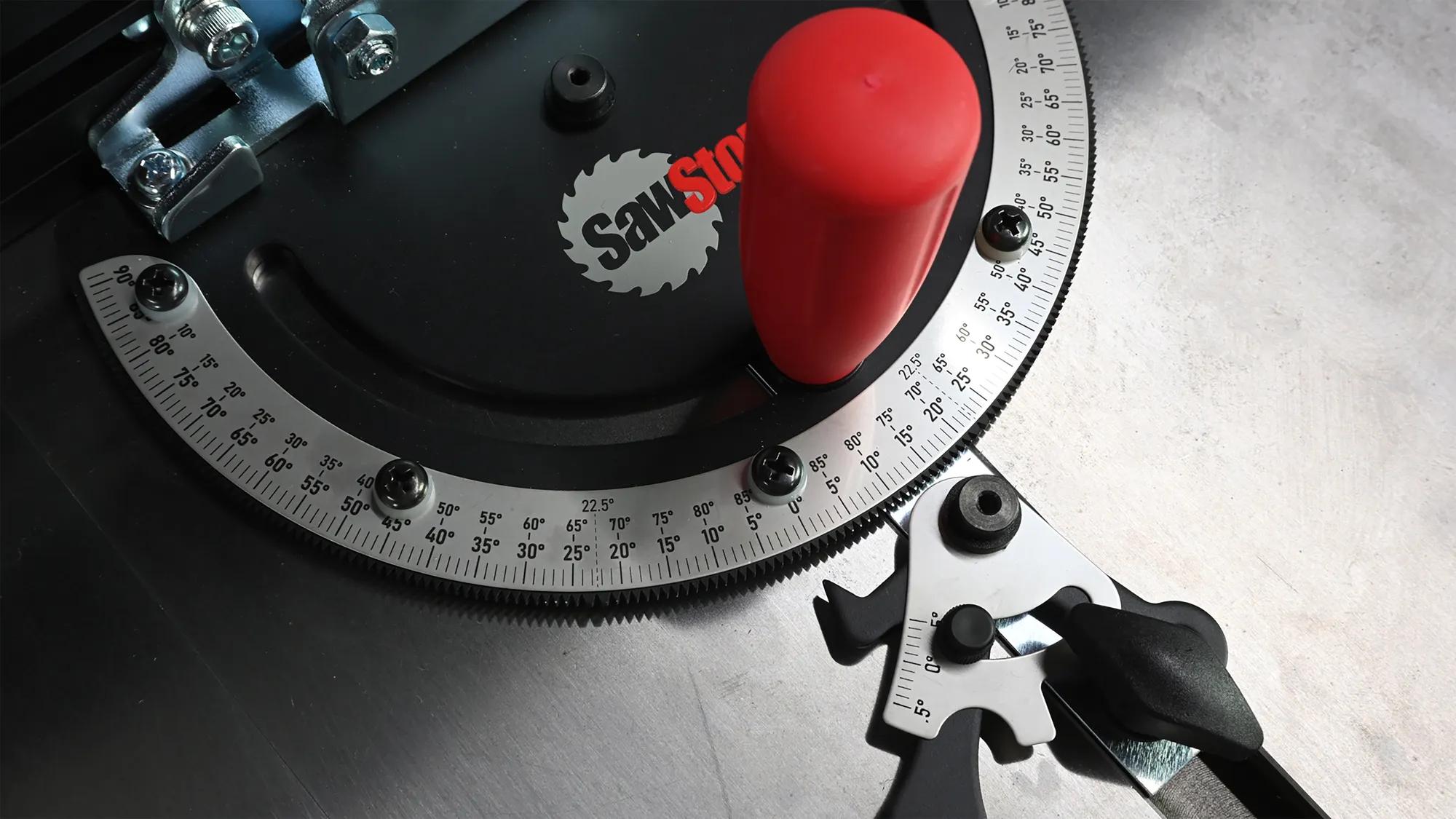 gehrungslehre-winkelanschlag-sawstop-saw-tsa-smg-i-05