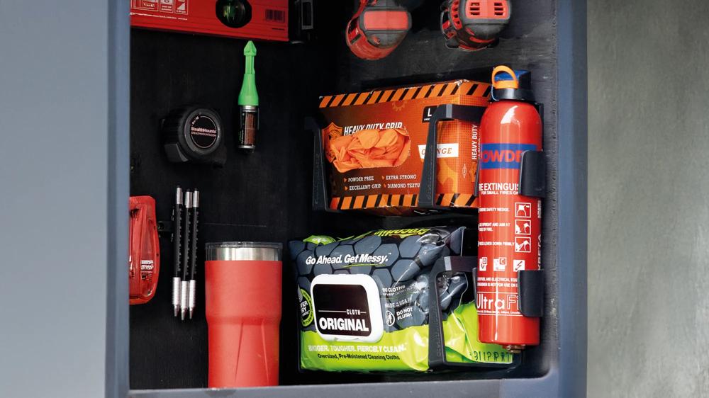 boxhalterung-stealthmounts-stm-om-wh-blk-2-03