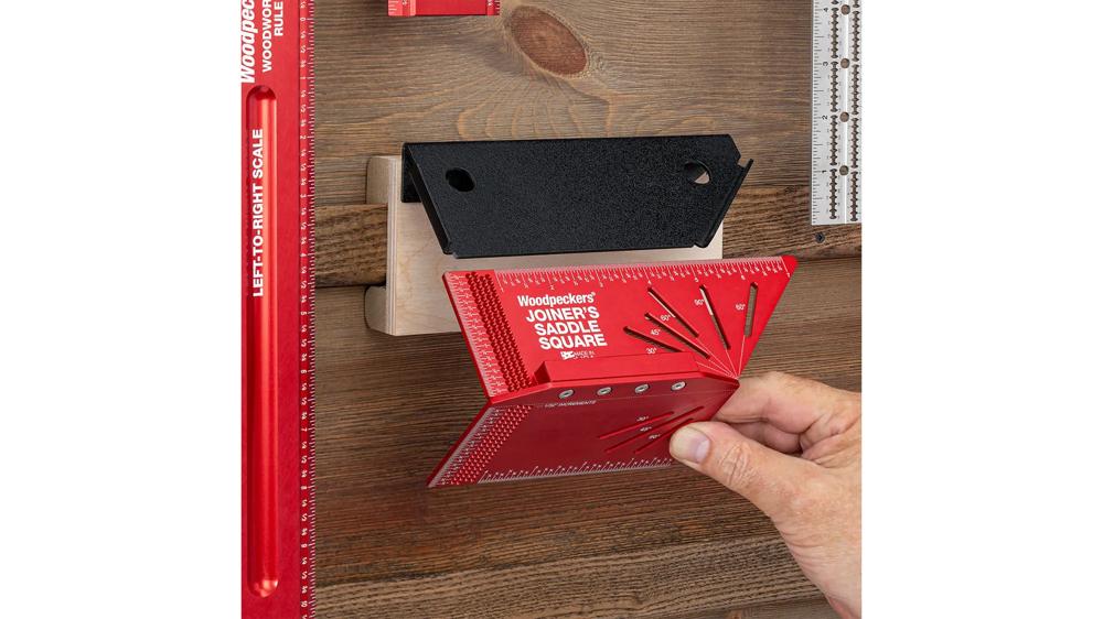 saddle-square-metrisch-woodpeckers-w-jss-m-2024-05