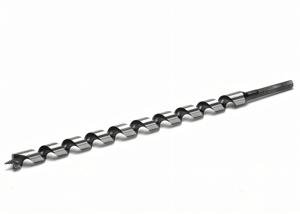 Auger with lower blade