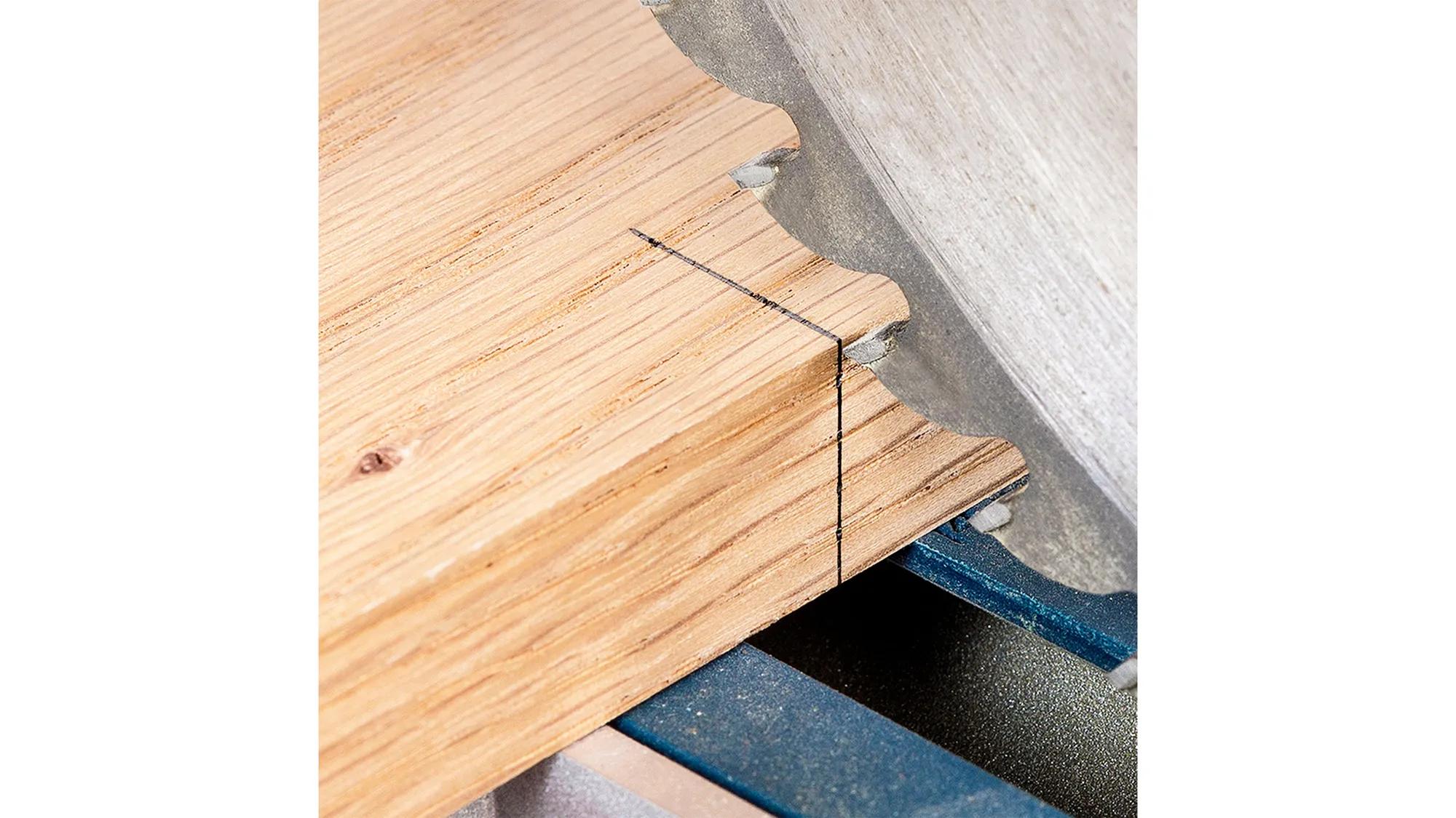 straddle-square-woodpeckers-w-strdsq134-24-04