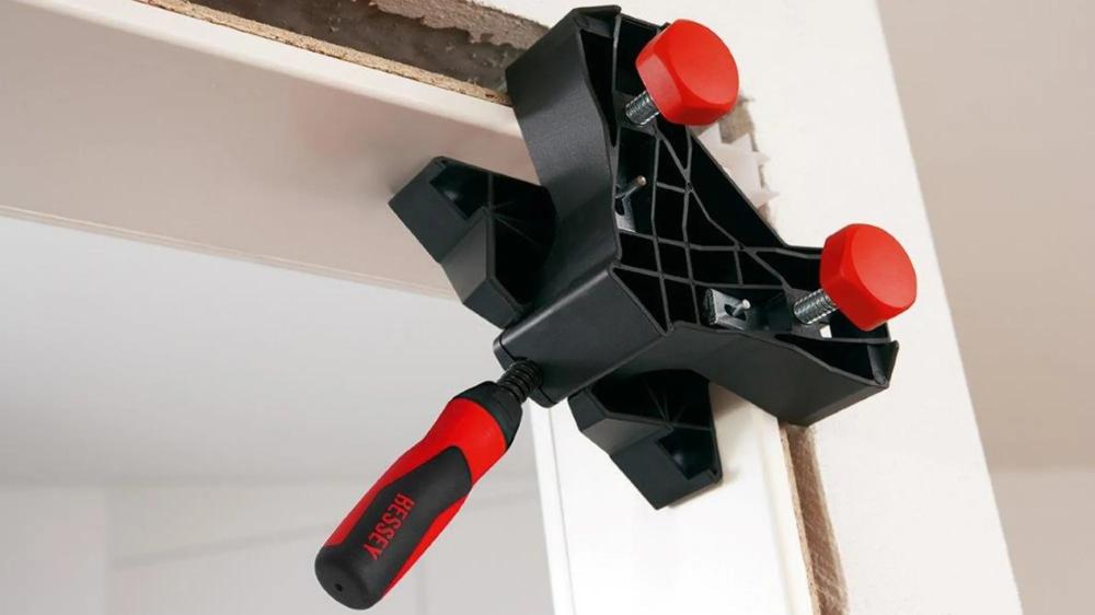 winkel-tuerfutter-richtzwinge-bessey-be-wtr-02