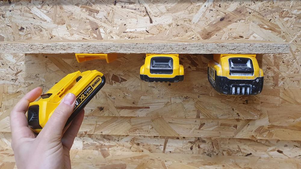 akkuhalterung-stealthmounts-stm-bm-dw20-ylw-6-03