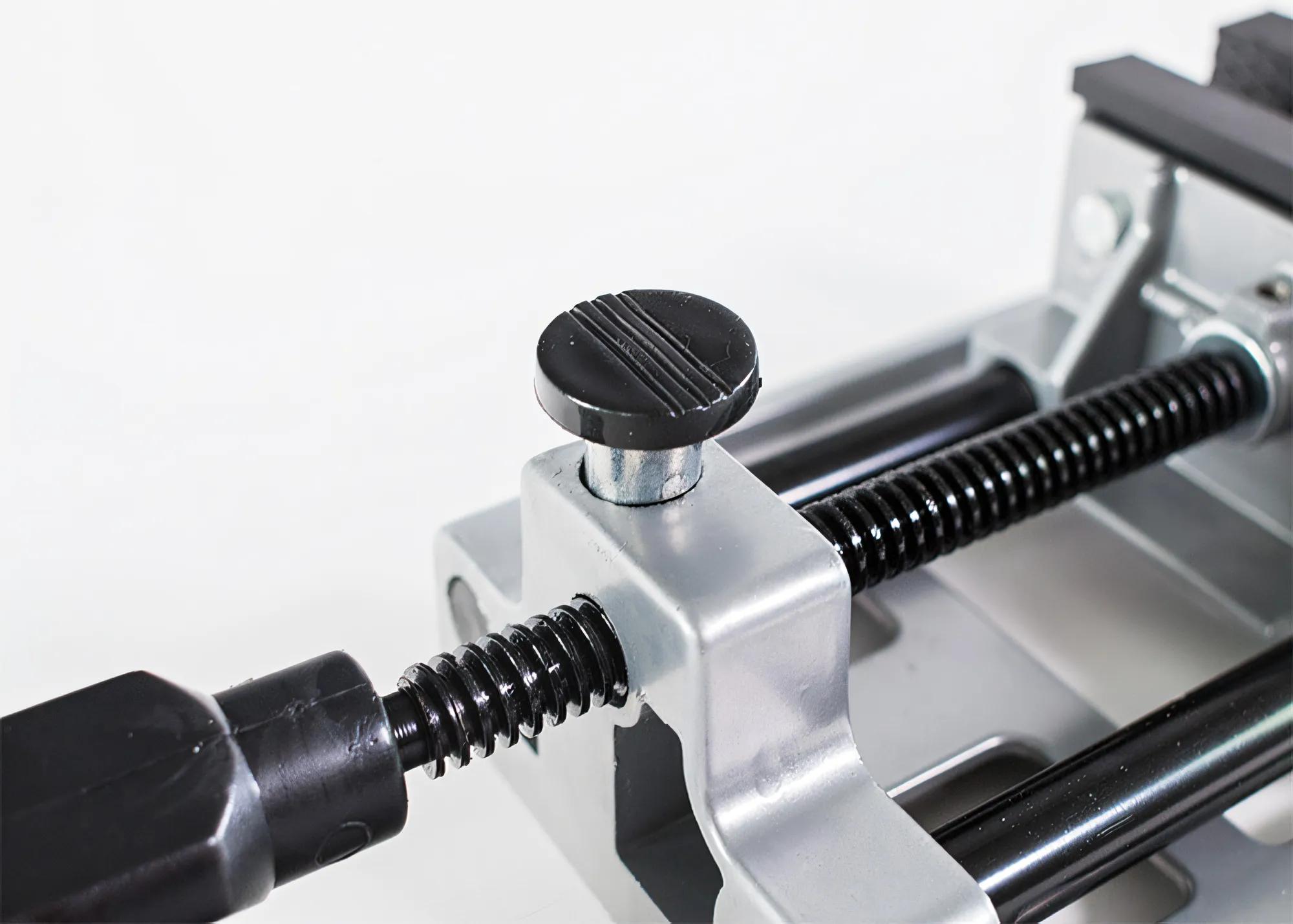 maschinenschraubstock-wabeco-wb-40523-04