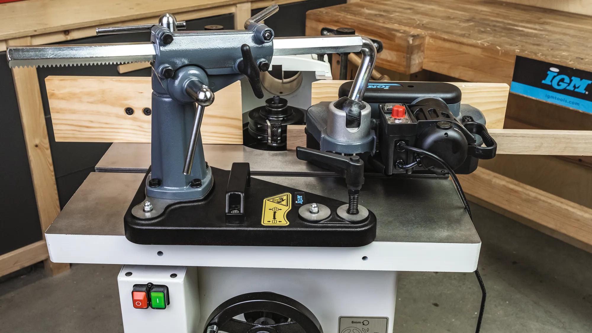 montagesockel-vorschubapparat-igm-i-141-qh03-10