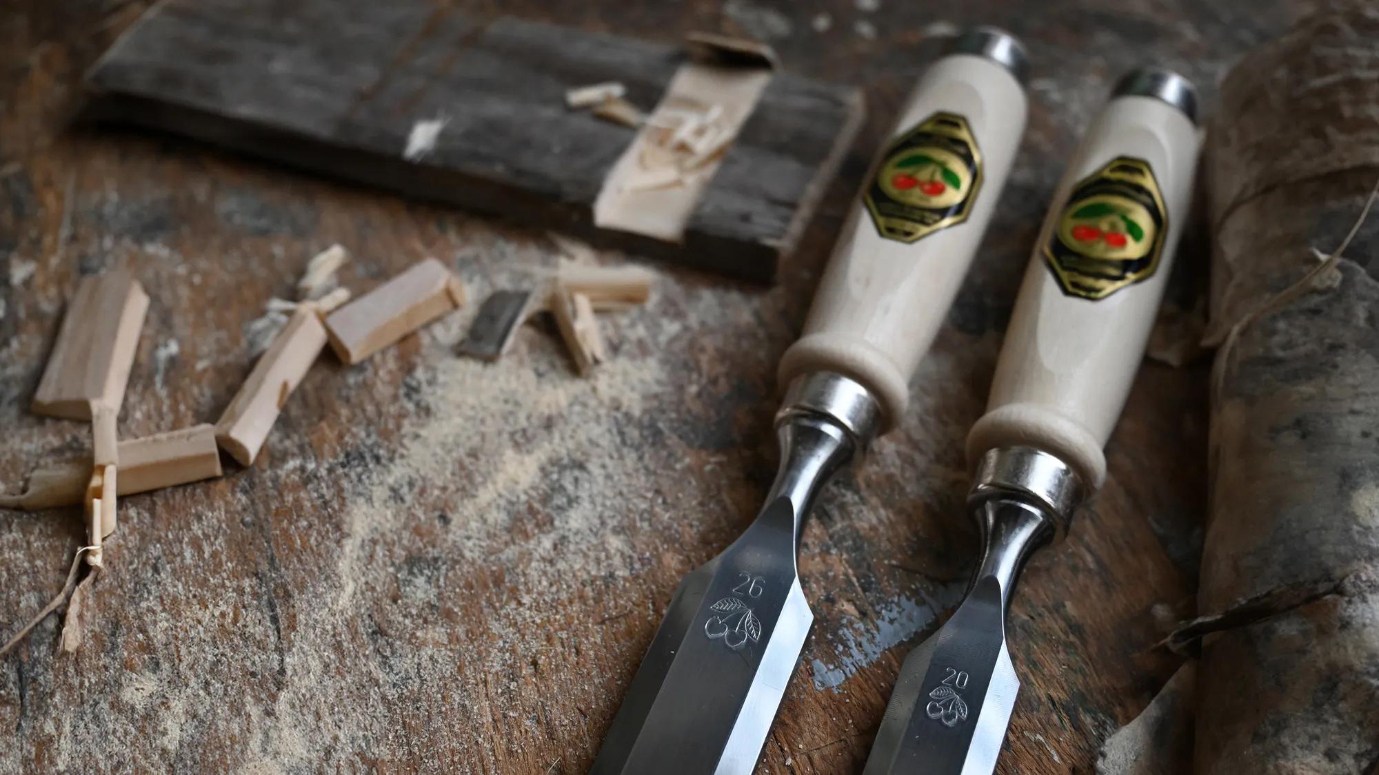 stechbeitel-weissbuchenheft-kirschen-ki-1001020-07