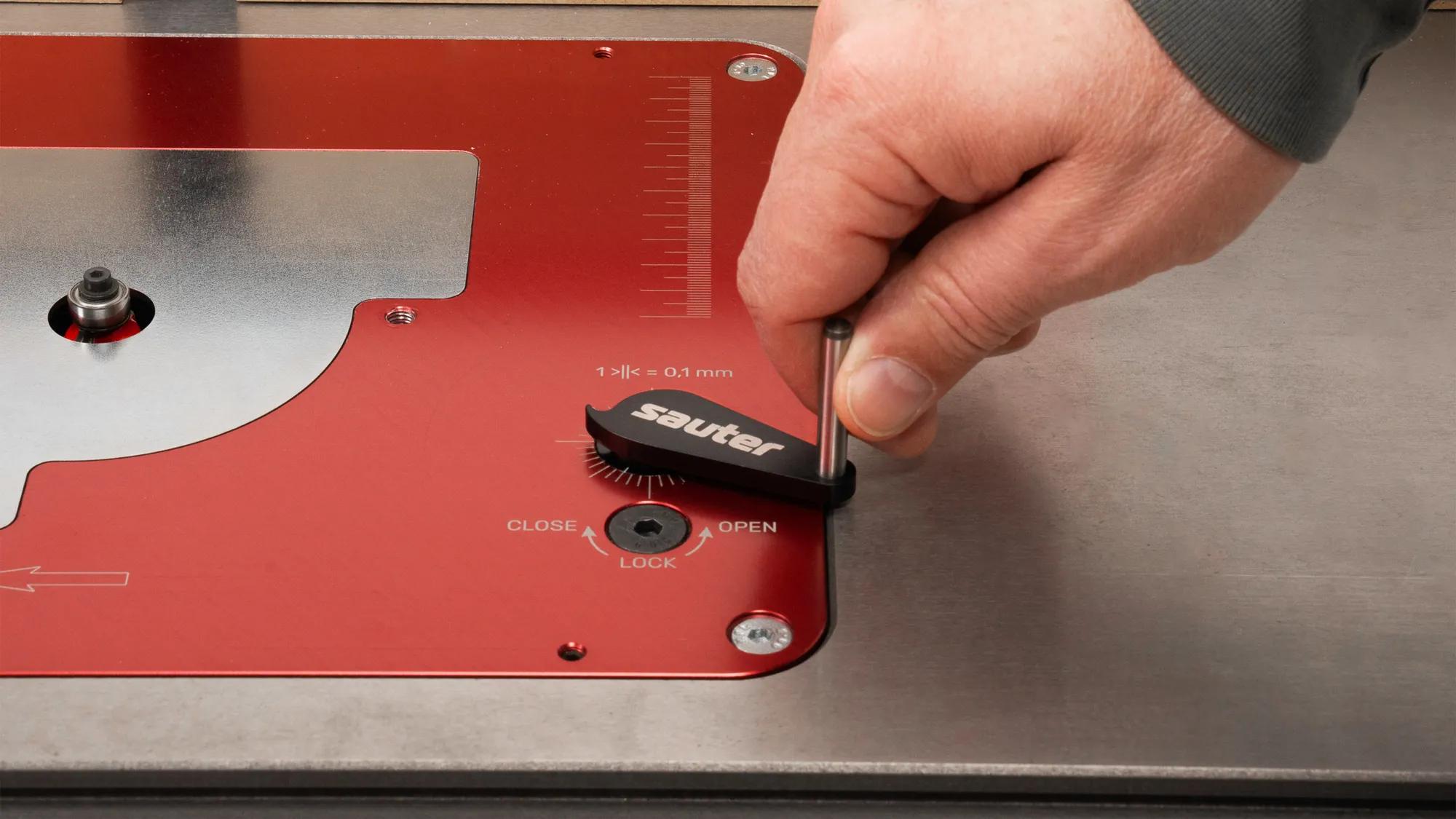 handkurbel-schwarz-sauter-sa-fml-cr-black-04