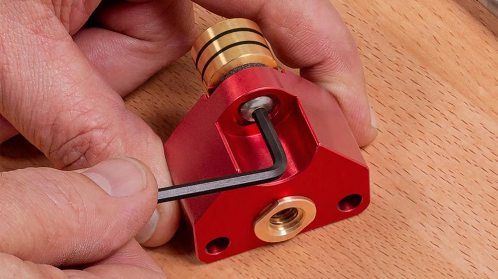 schaerfsystem-fuer-schleifsteine-woodpeckers-w-shg-sys-23-06