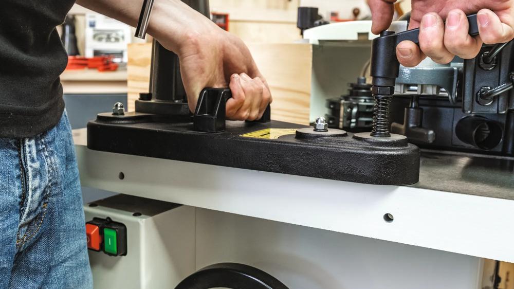 montagesockel-vorschubapparat-igm-i-141-qh03-04