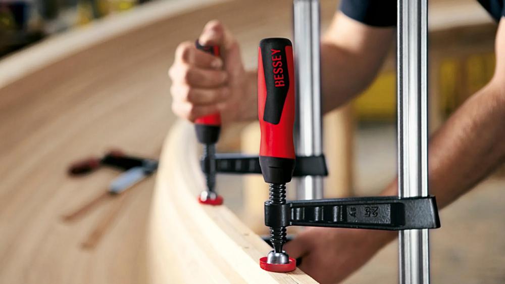 temperguss-schraubzwinge-bessey-be-tg25-2k-04