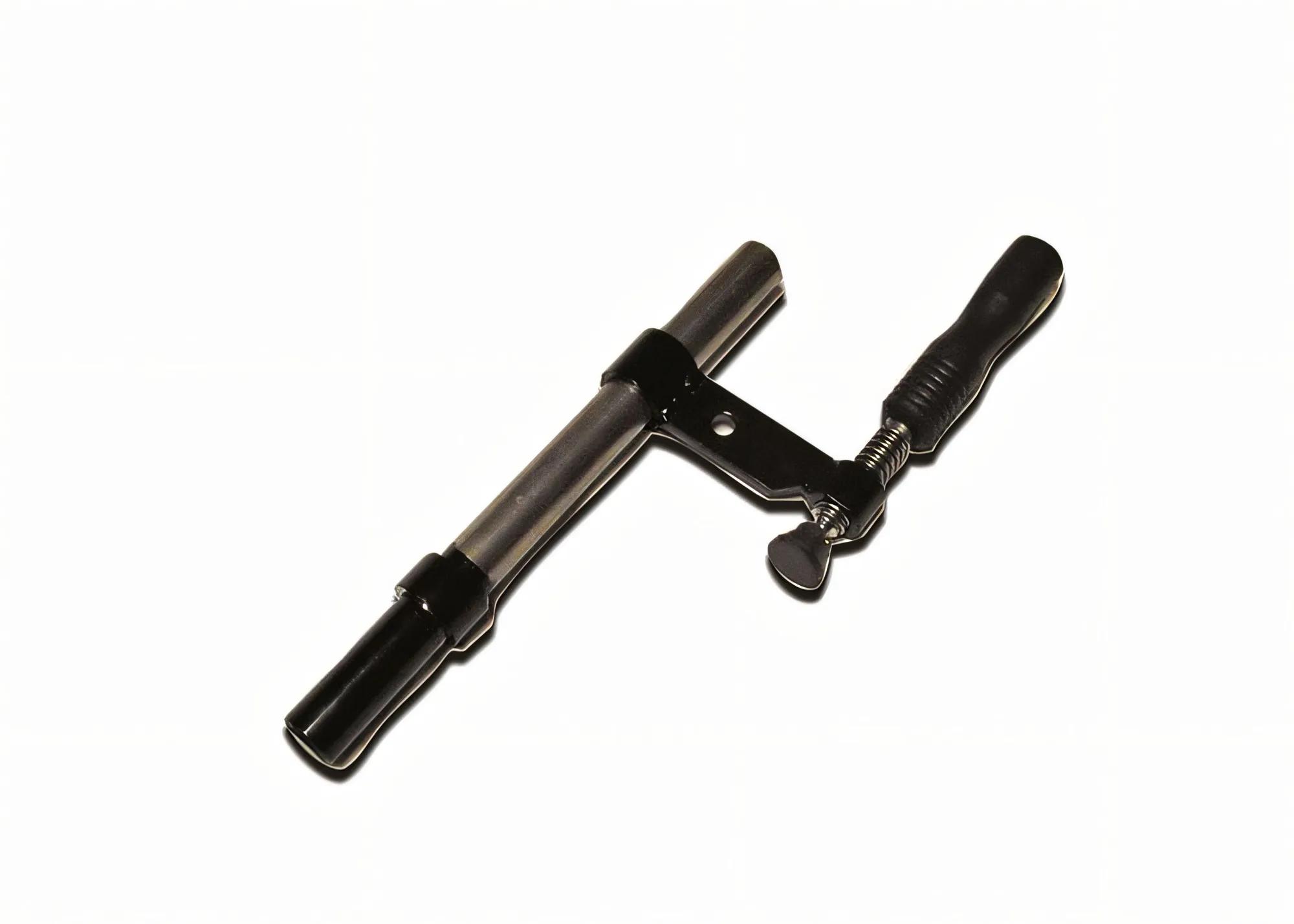 schraubzwinge-hobelbaenke-19mm-pinie-pi-bench-5-19-01