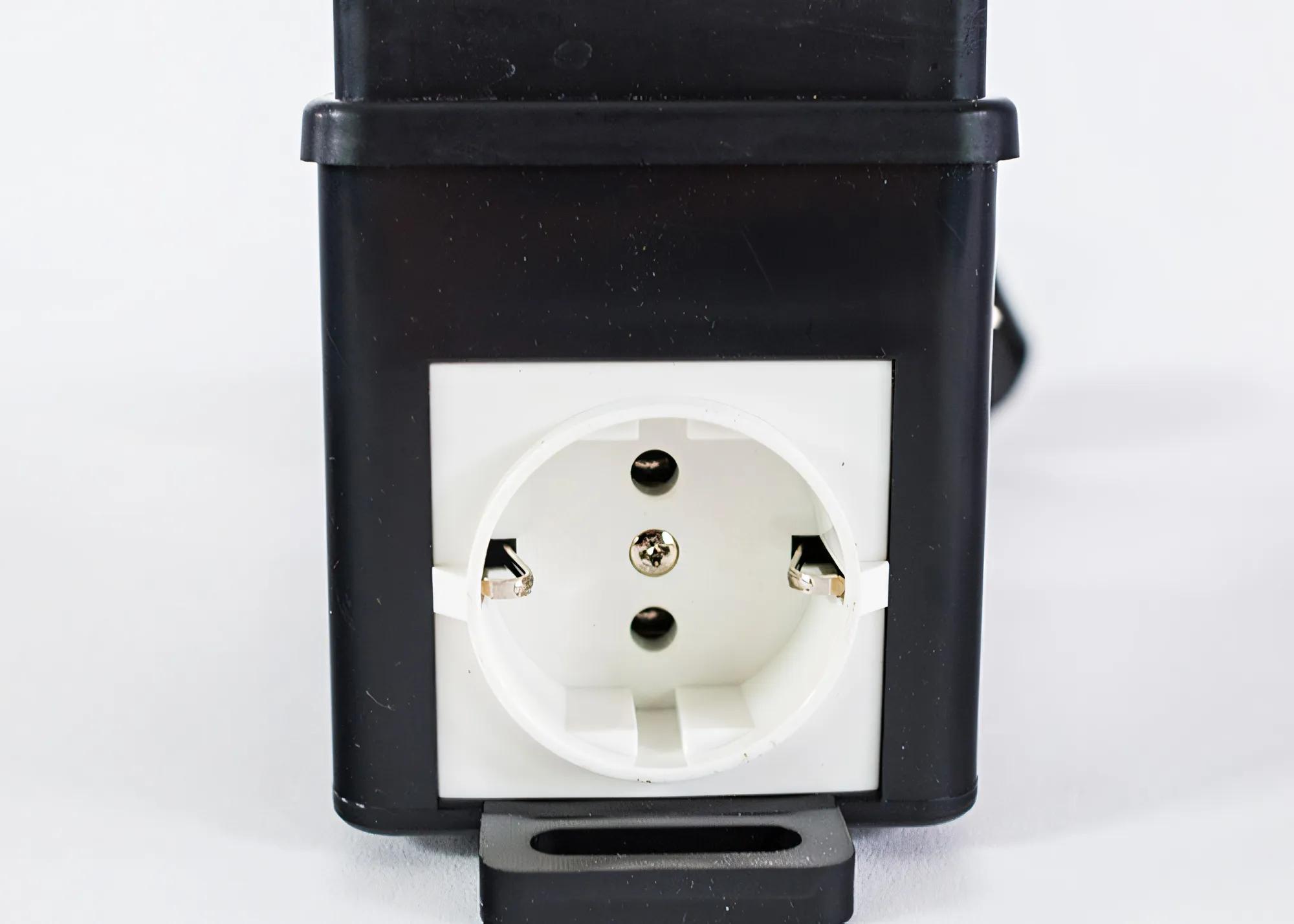 sicherheitsschalter-eurostecker-3500w-trend-t-nvrs-2-230v-e-03