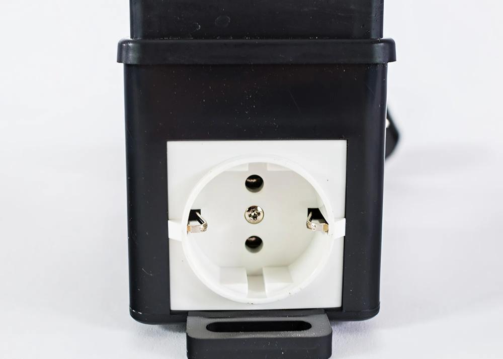 sicherheitsschalter-eurostecker-3500w-trend-t-nvrs-2-230v-e-03