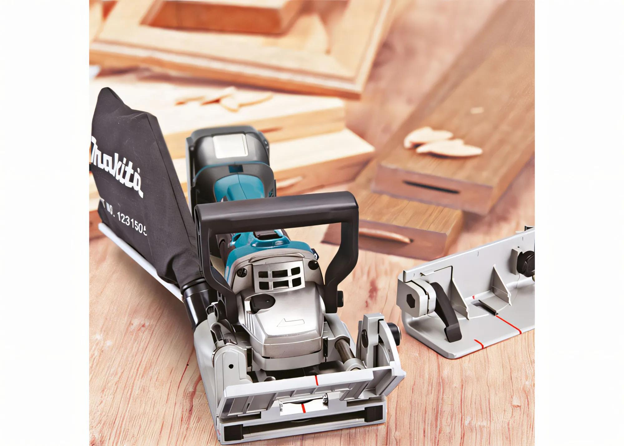 akku-flachduebelfraese-makita-ma-dpj180rtj-02