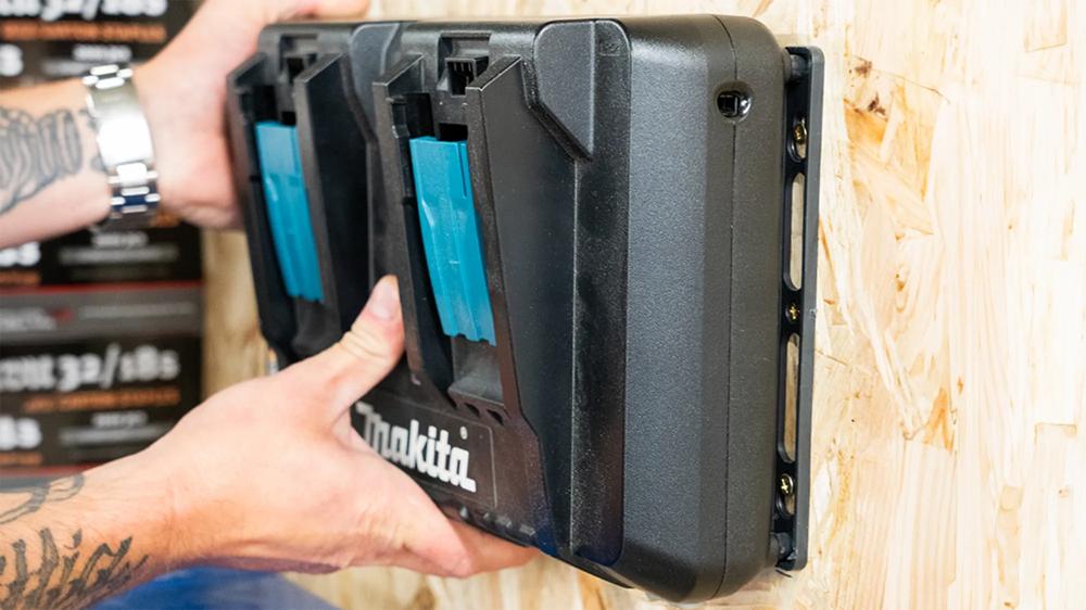 halterung-ladegeraet-stealthmounts-stm-cmc-mk-b-04