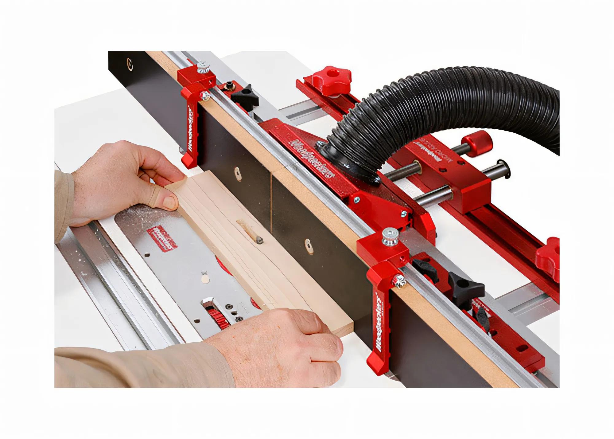 fraestisch-schwinganschlag-woodpeckers-w-stfstop-04